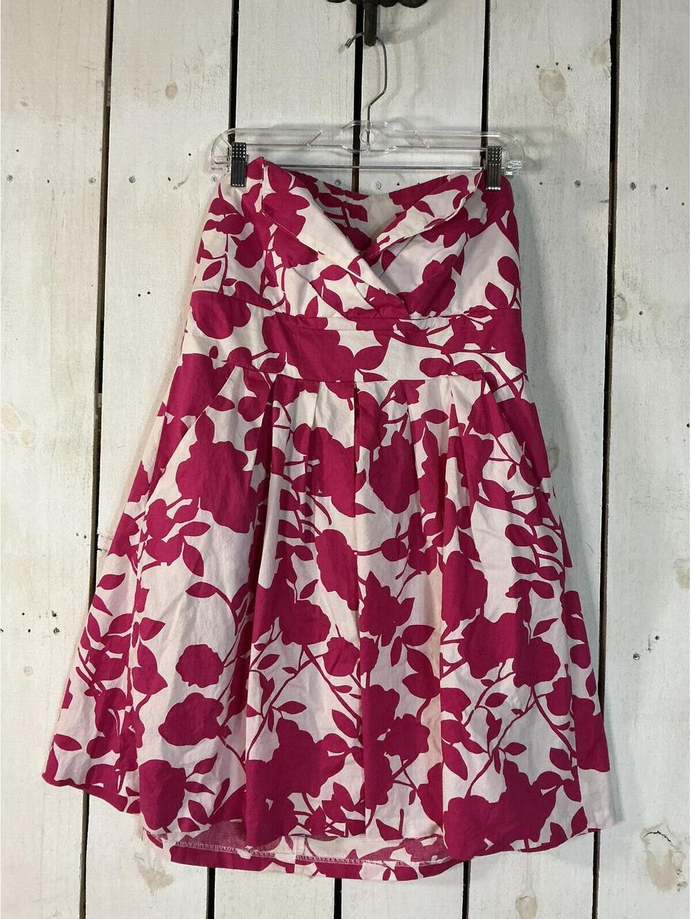 Corey Lynn Pink and White Floral Dress Size 16